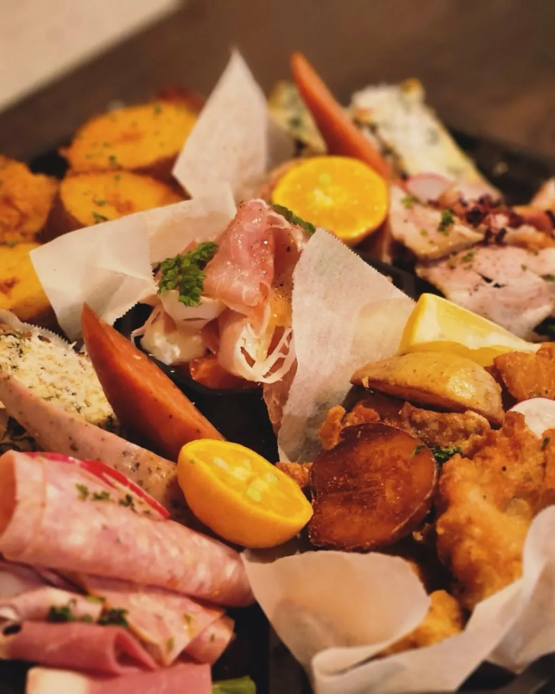 今年は結局アイデアがまとまらず、お問い合わせいただいた時に細...